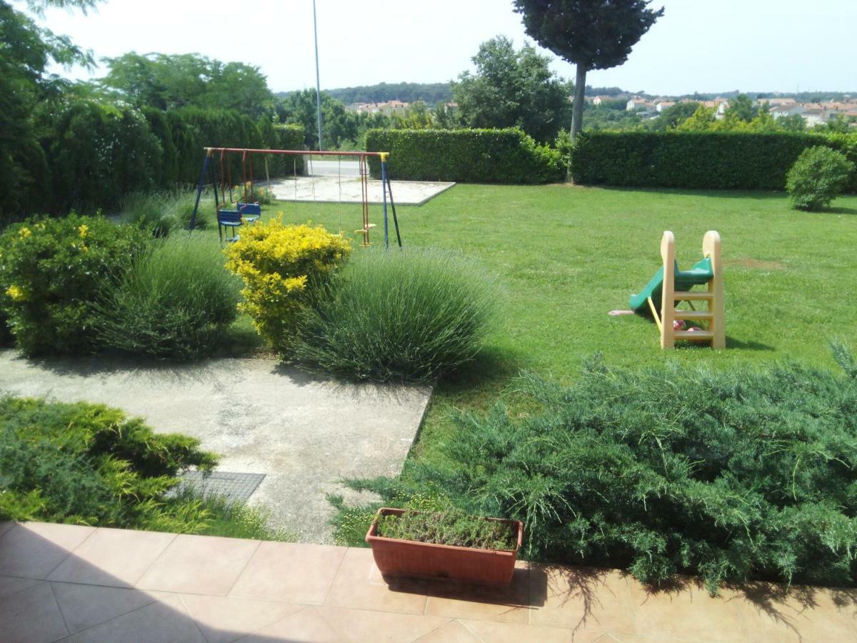 Apartment Melani Pula Zewnętrze zdjęcie