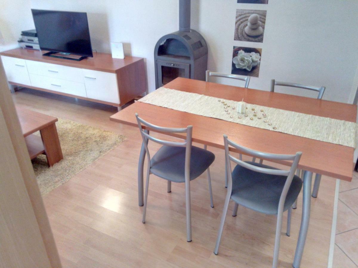 Apartment Melani Pula Zewnętrze zdjęcie
